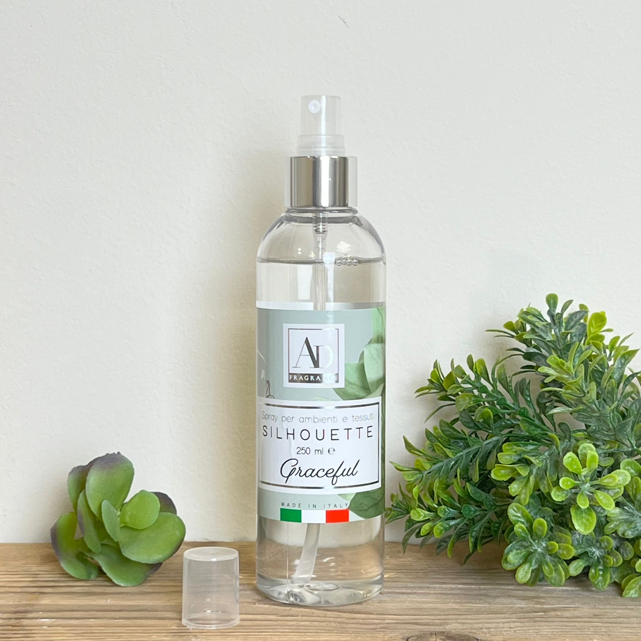 Profumatore spray tessuti e ambiente “Silhouette” graceful