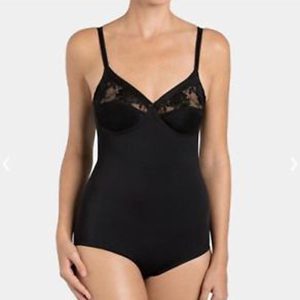 TRIUMPH Modern Posy Bs Body