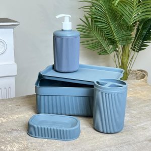 Set bagno 5 pezzi in plastica “Simple”